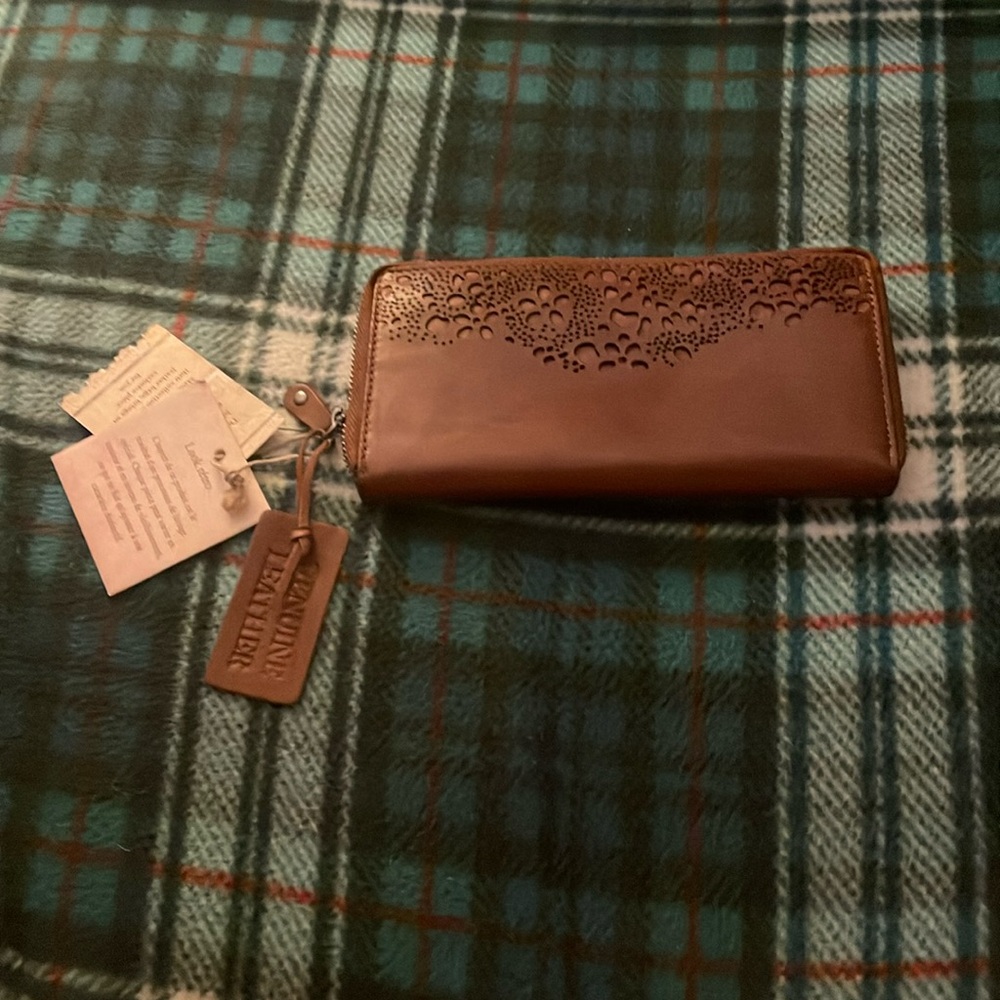NWT BROWN LEATHER WALLET